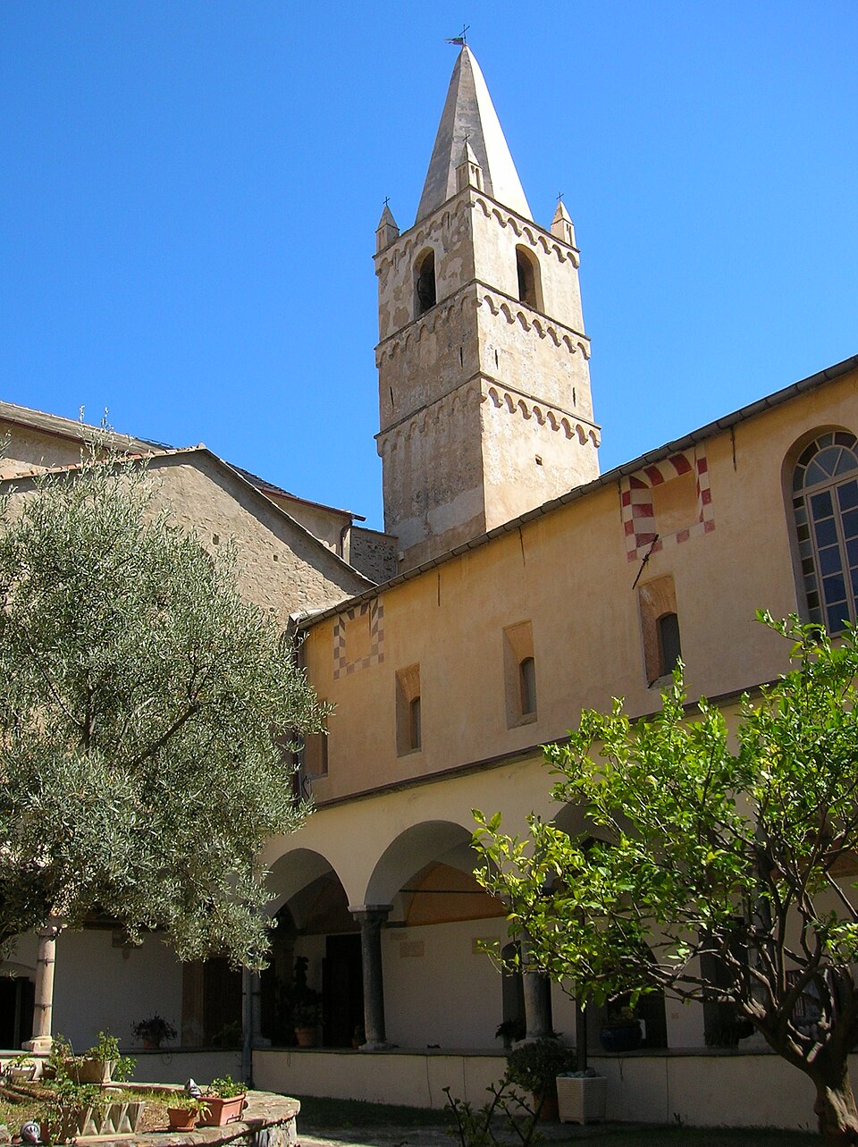Convento di San Domenico a Taggia