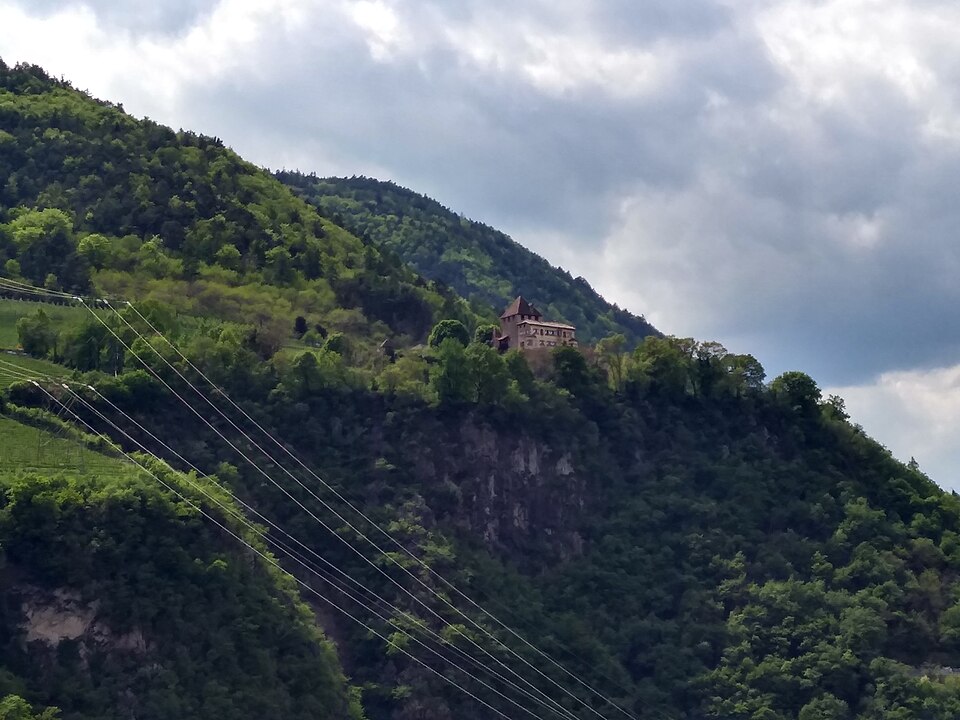 Castel Campegno - Burg Kampenn