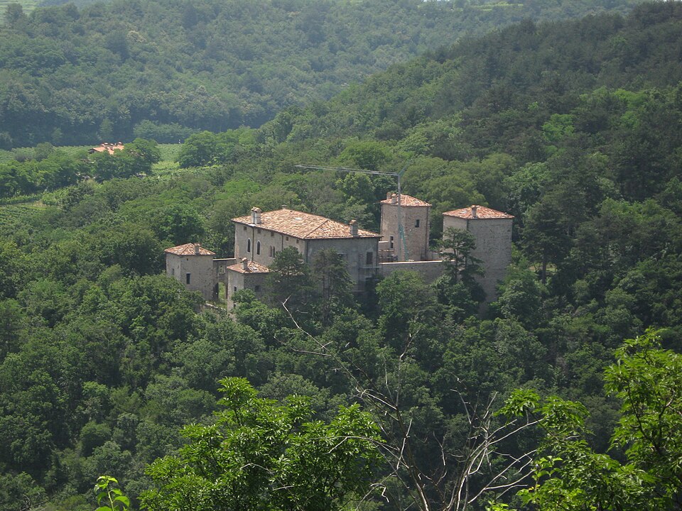 Castello di Albana / Cjistiel di Albane / Ibanski Grad