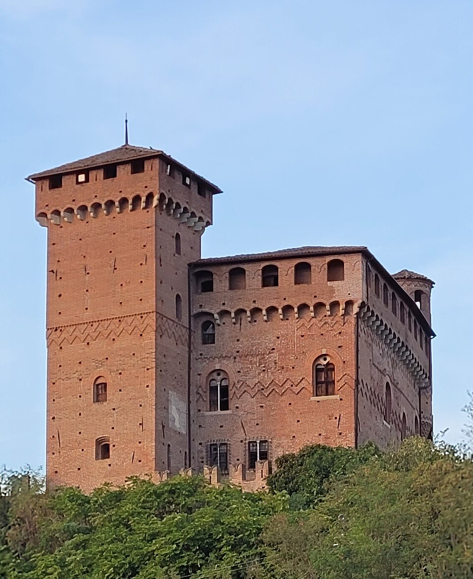 Castello di Francavilla Bisio