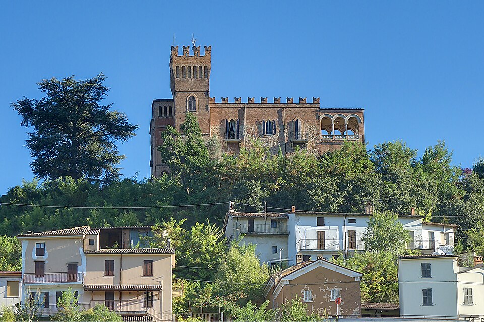 Castello di Mornico Losana