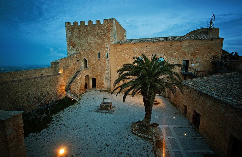 Castello di Naro