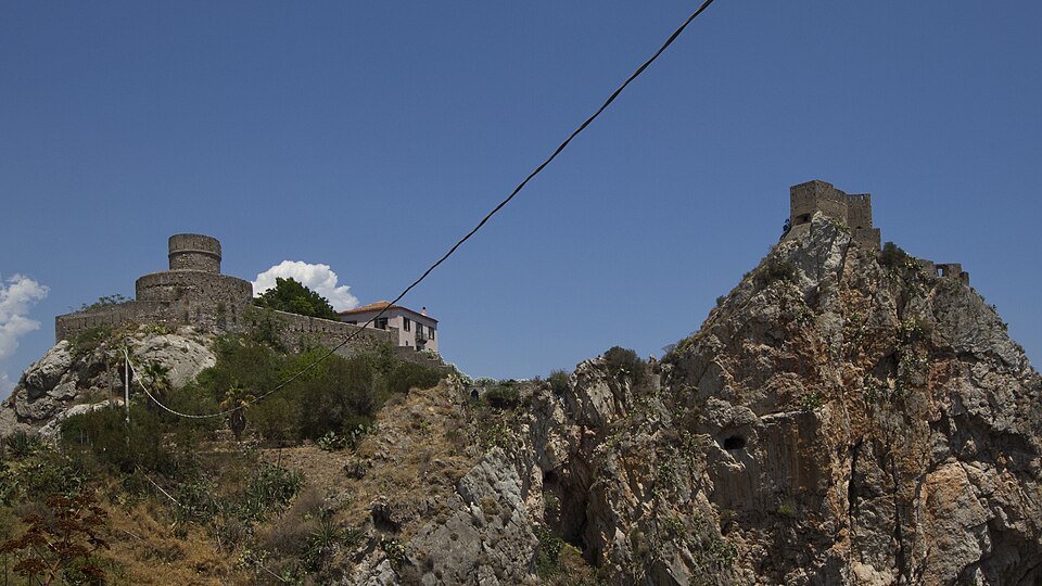 Castello di Sant'Alessio