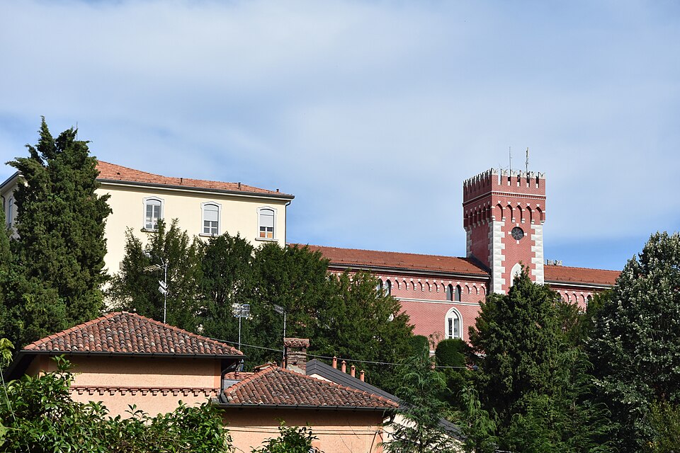 Castello di Venegono Superiore