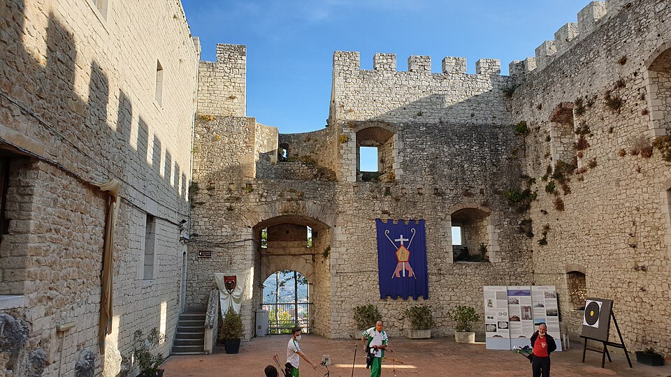 Castello Monforte