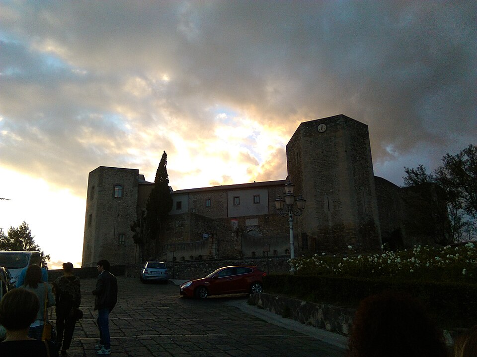 Castello Normanno Angioino