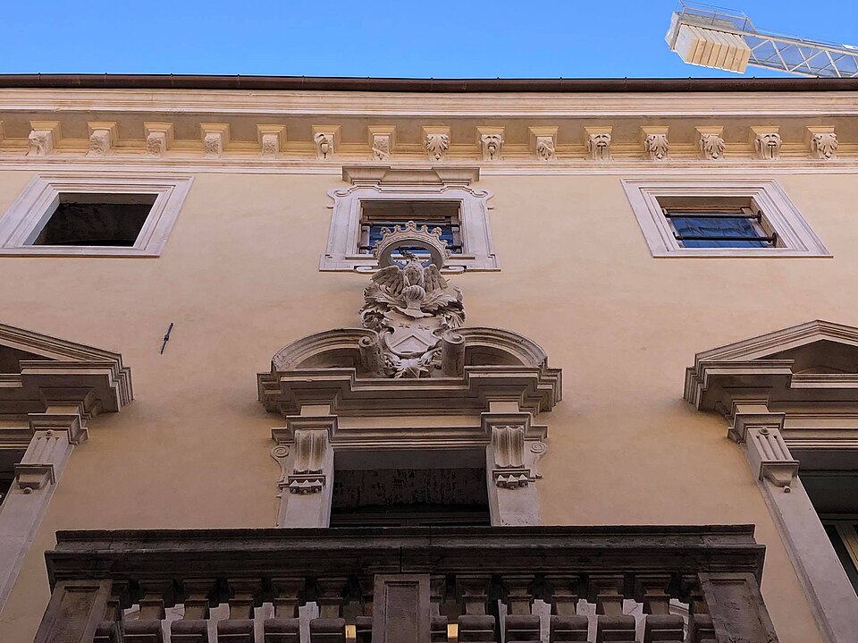 Palazzo Antonelli Dragonetti de Torres