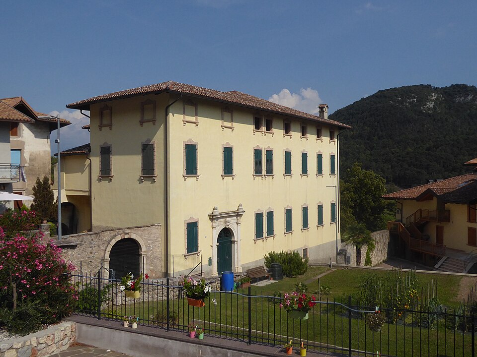 Palazzo Perotti Toriello