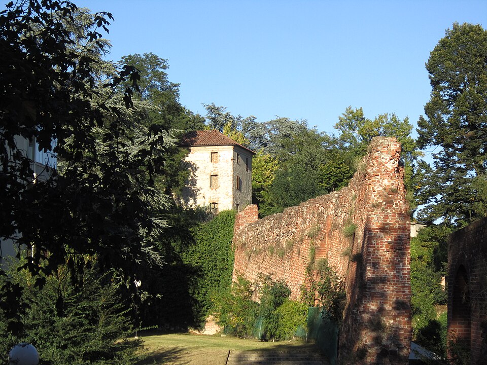 Castello Rabezzana (Castelvecchio)