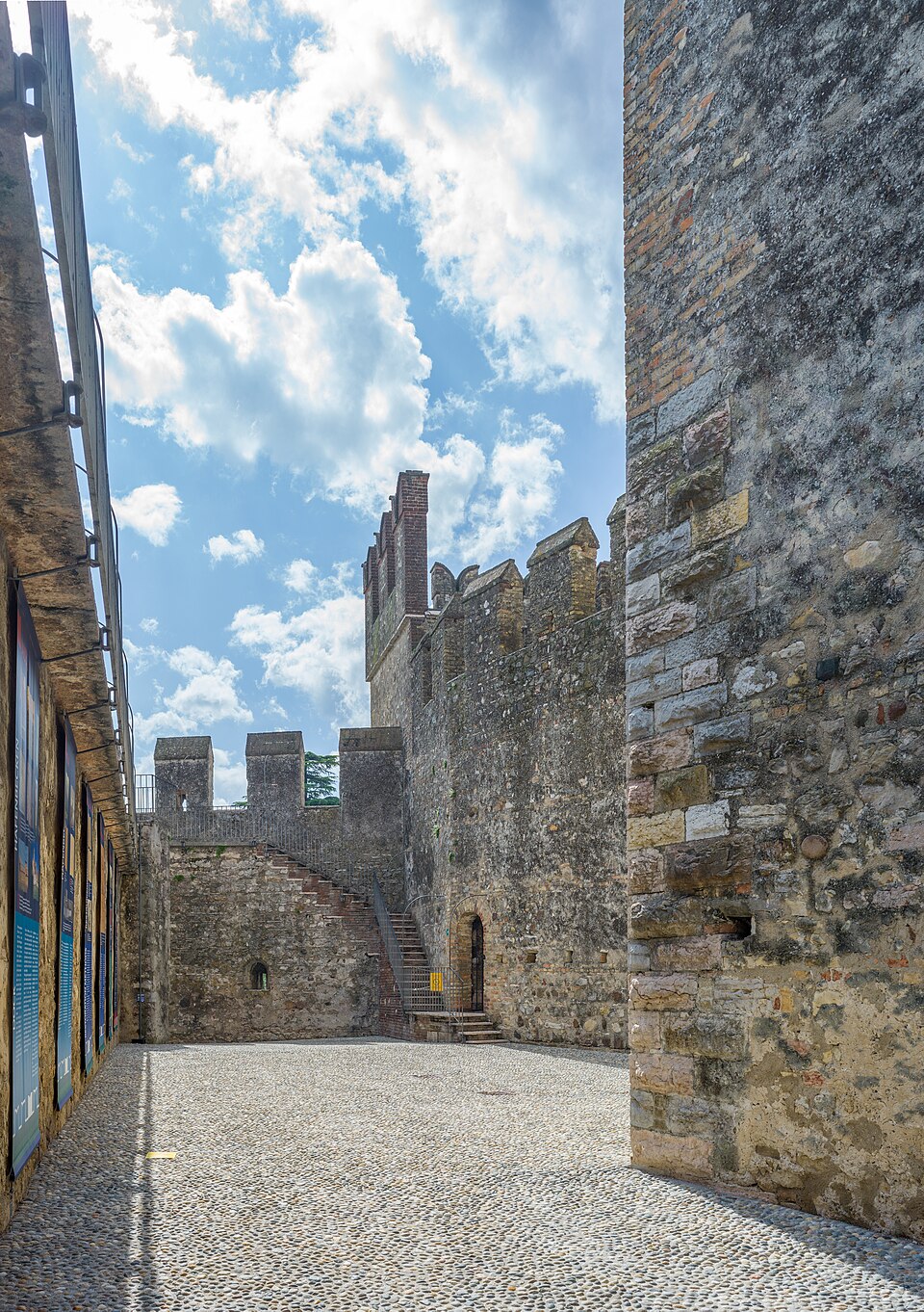 Castello Scaligero