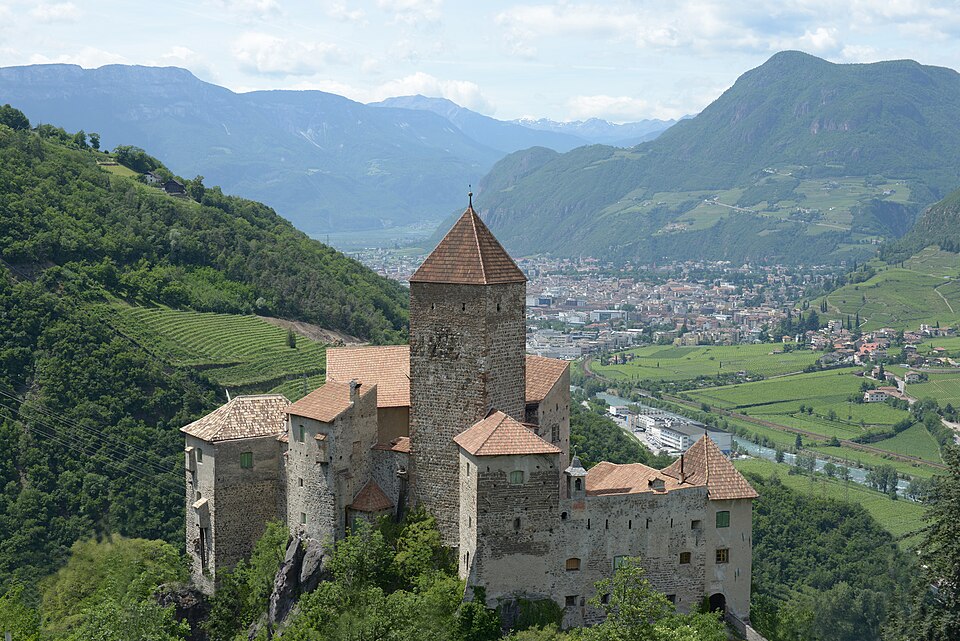 Schloss Karneid - Castello Cornedo