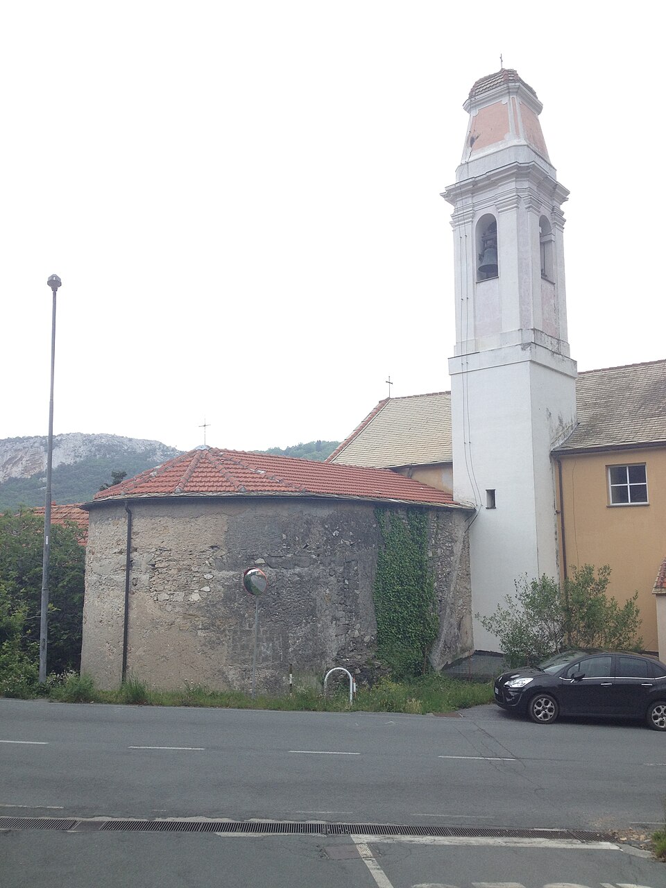 chiesa antica del Santo Sepolcro