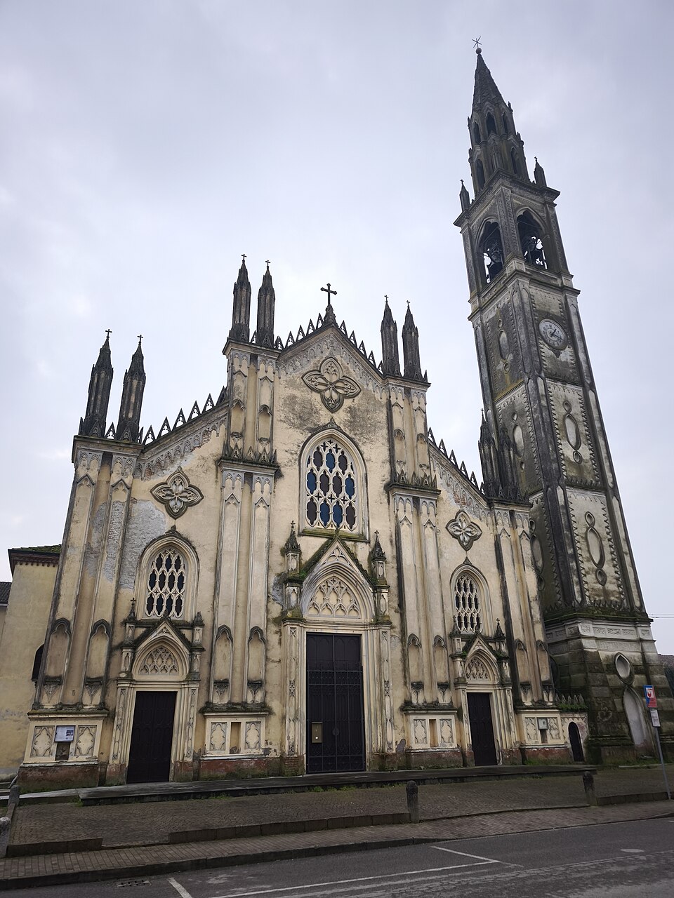 chiesa dei Santi Pietro e Giovanni Apostoli