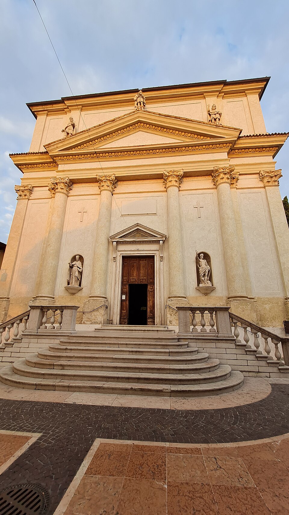 chiesa dei Santi Zenone e Martino
