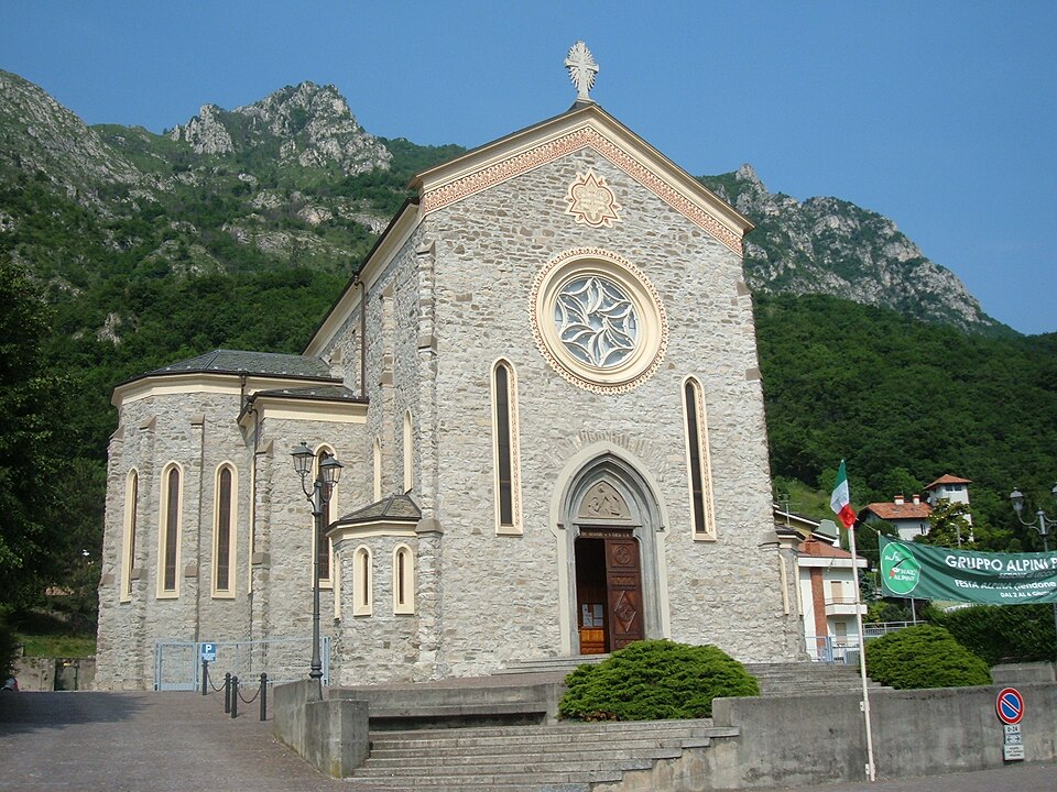 chiesa del Divin Salvatore e Santa Teresa di Gesù Bambino
