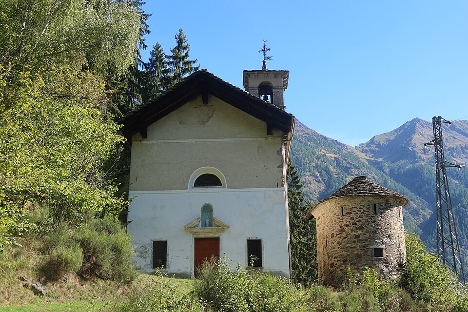 chiesa della Madonna della Neve (Pose)