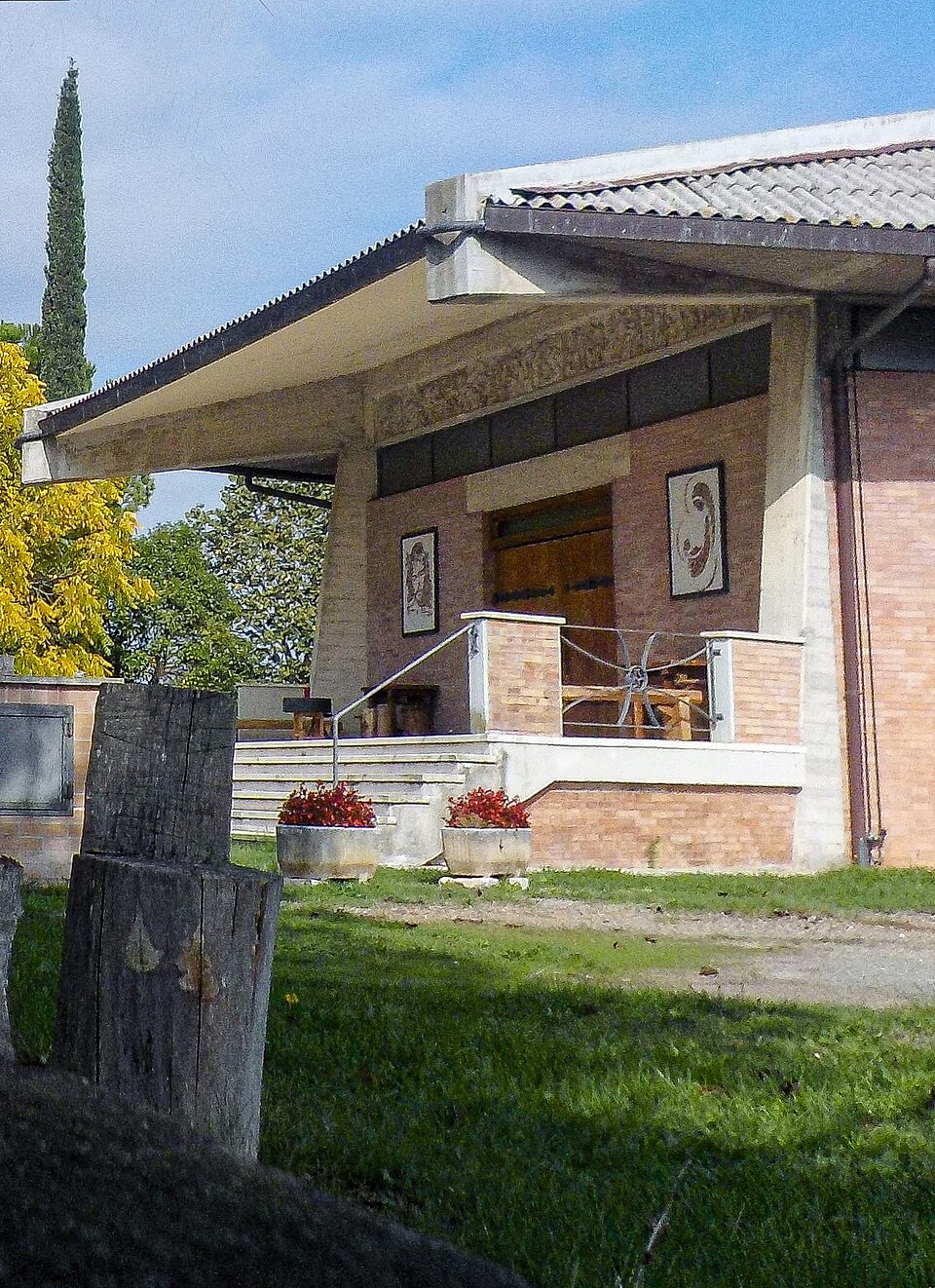chiesa della Santa Famiglia a Ponte d'Arbia