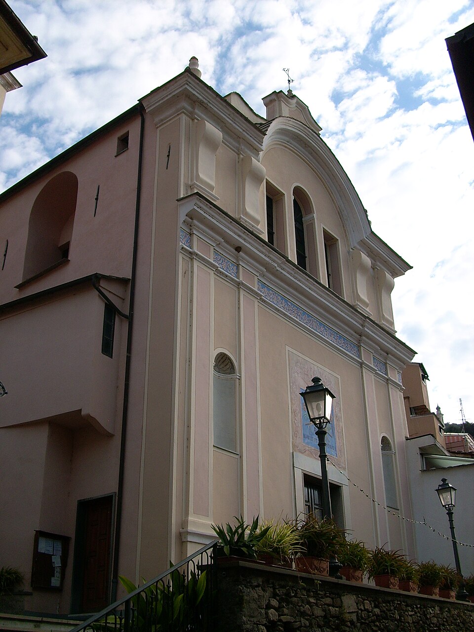 chiesa di San Biagio e San Francesco di Sales