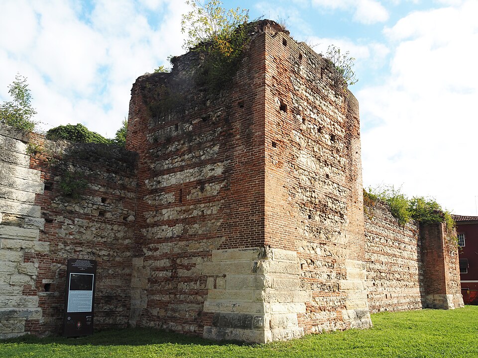 La Rocchetta
