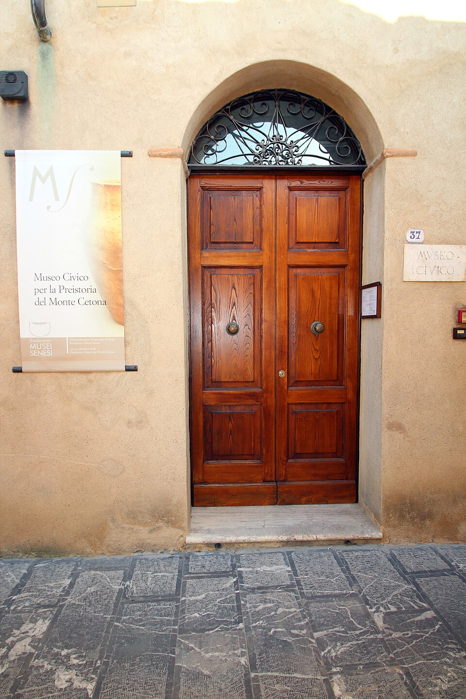 Museo civico per la preistoria del monte Cetona