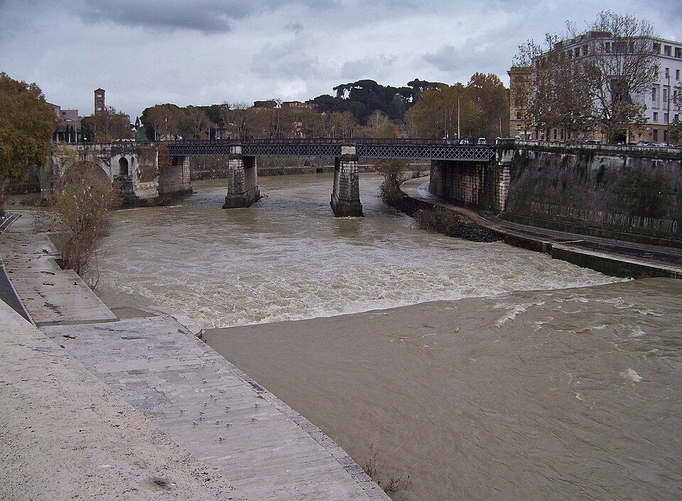 Ponte Rotto