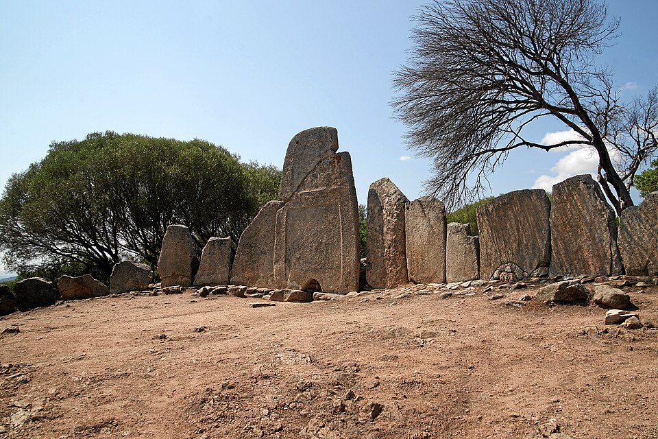 Tomba dei giganti di Li Lolghi