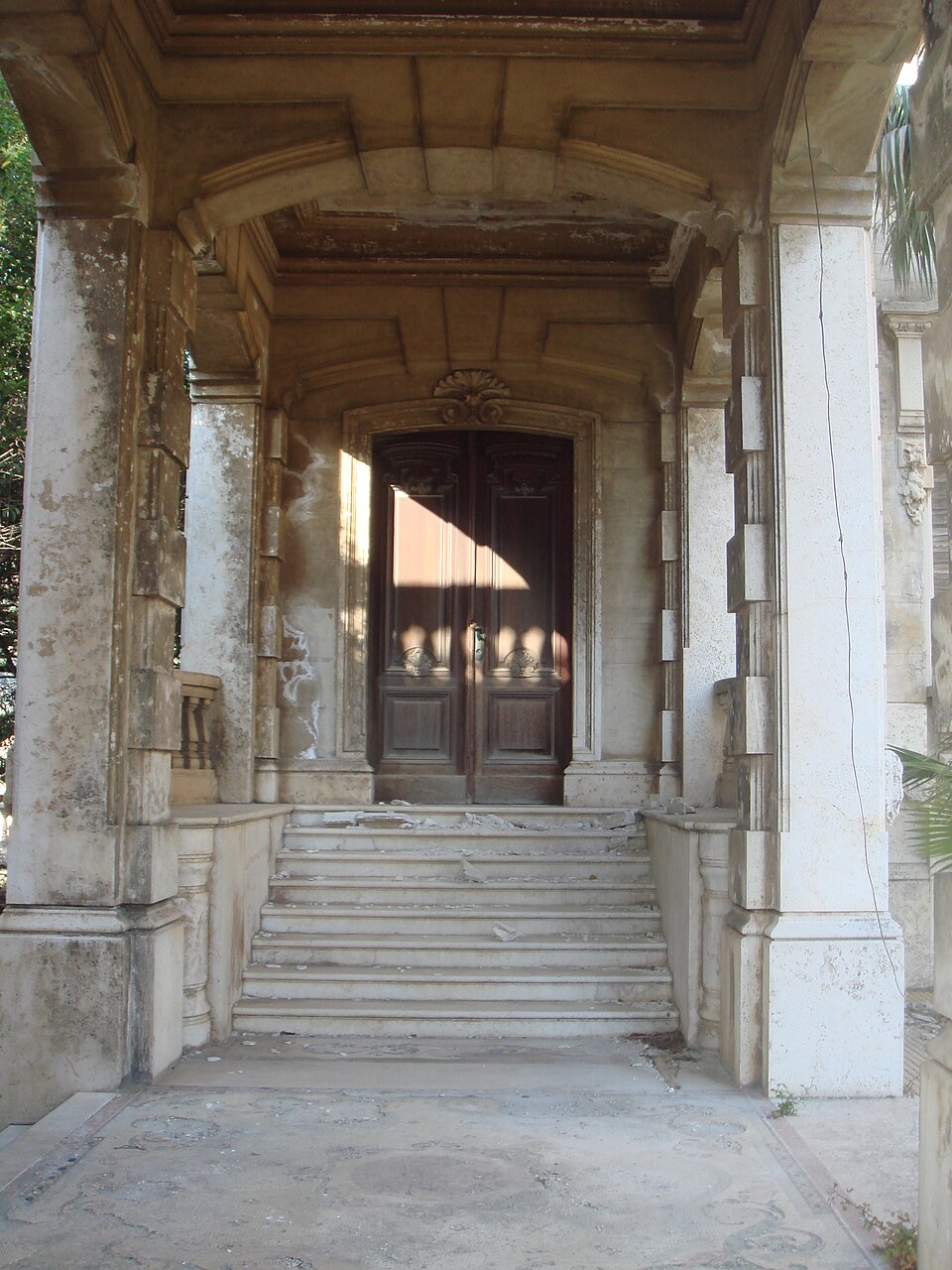 Villa Protiro