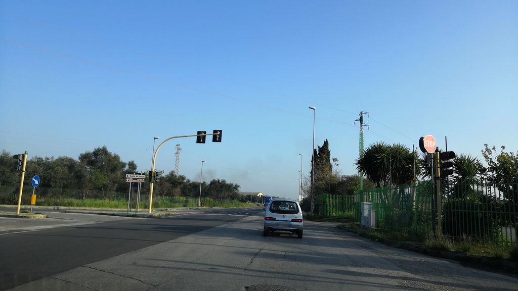 Croce latina incisa