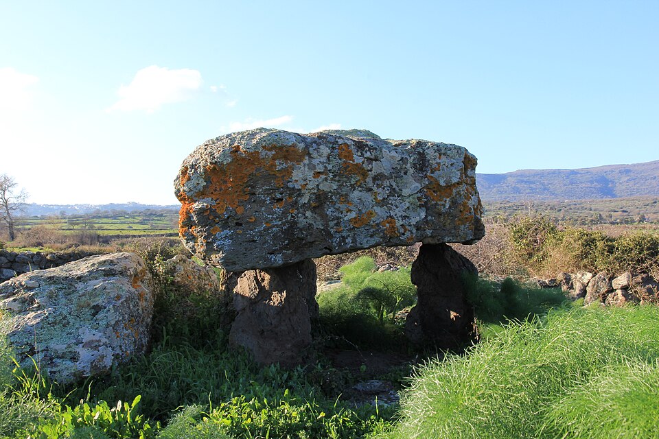 Dolmen di Sarbogadas