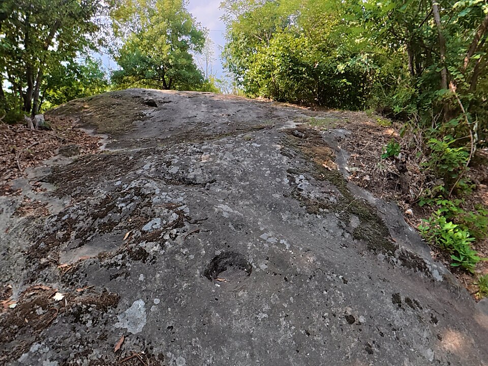 Roccione di Prestino