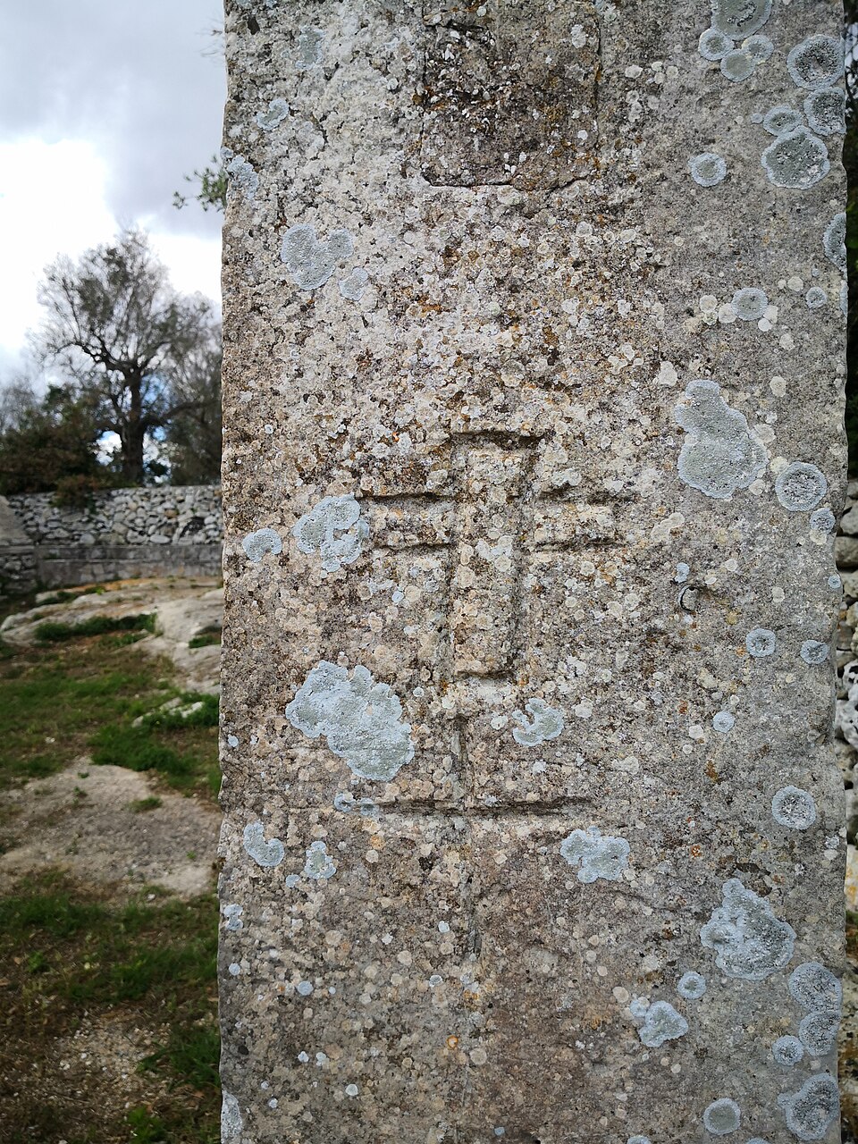 Menhir Vicinanze II