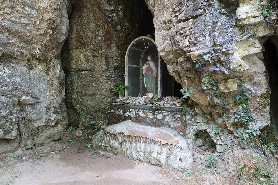 Giardino delle grotte di Ara