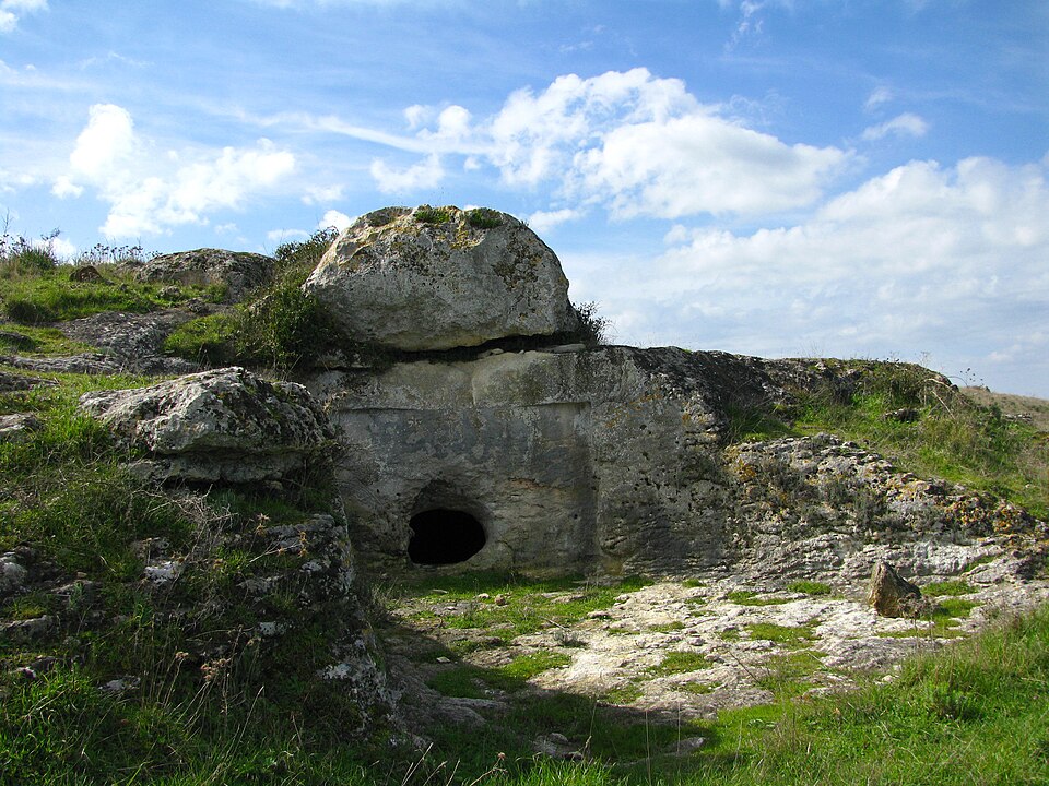 Domu de janas of Sa Figu VIII