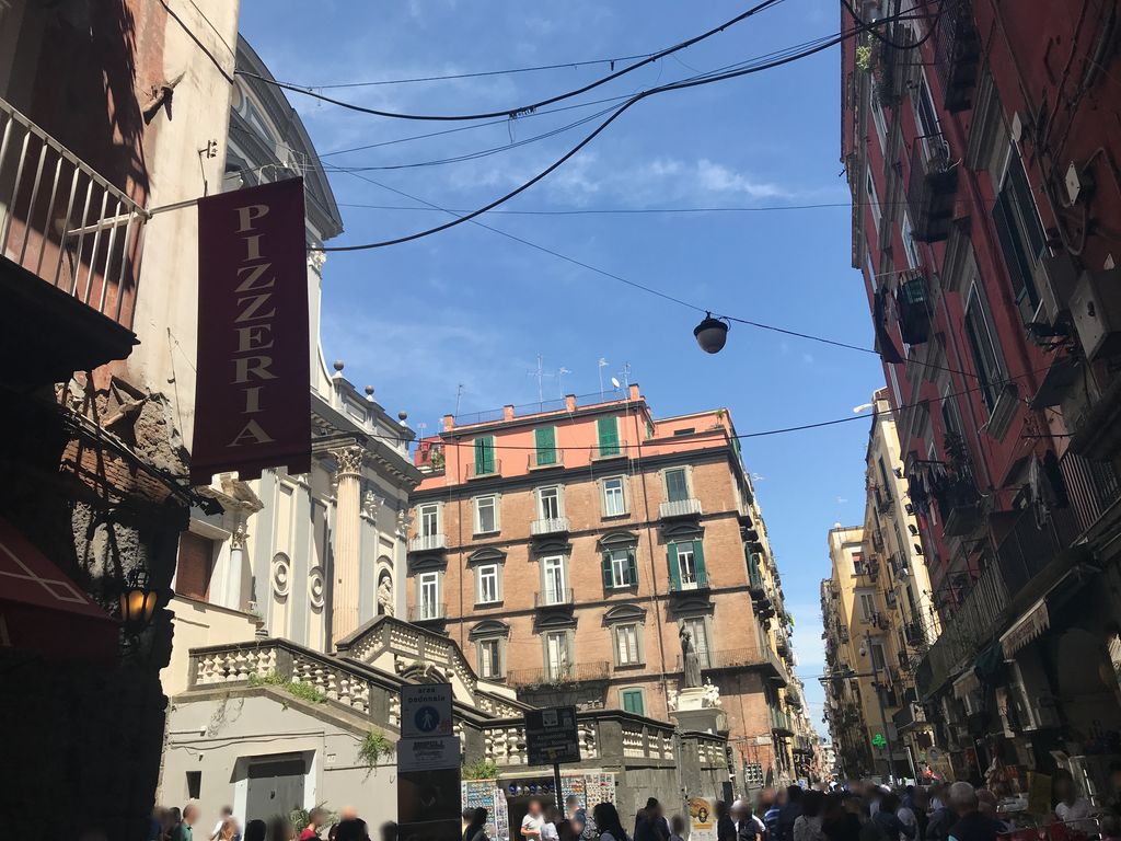 Napoli Sotterana