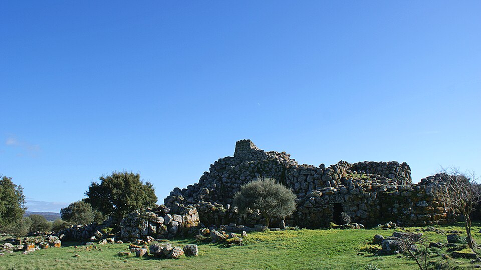Nuraghe Arrubiu