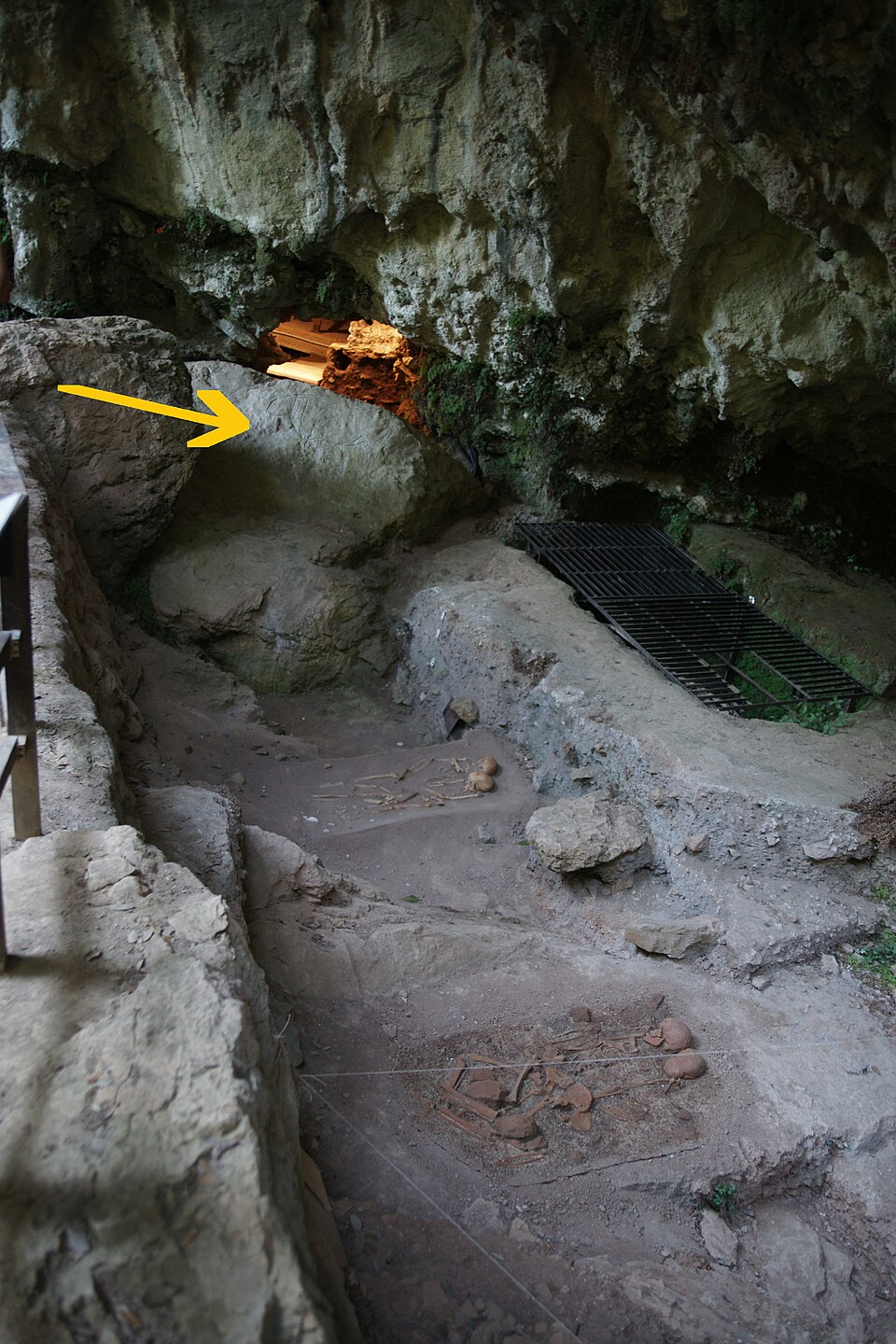 Grotta del Romito