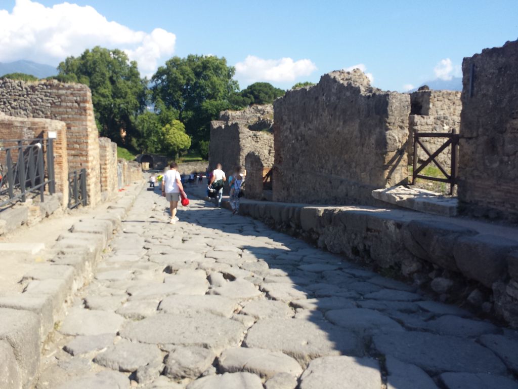 bottega (I.3.12)