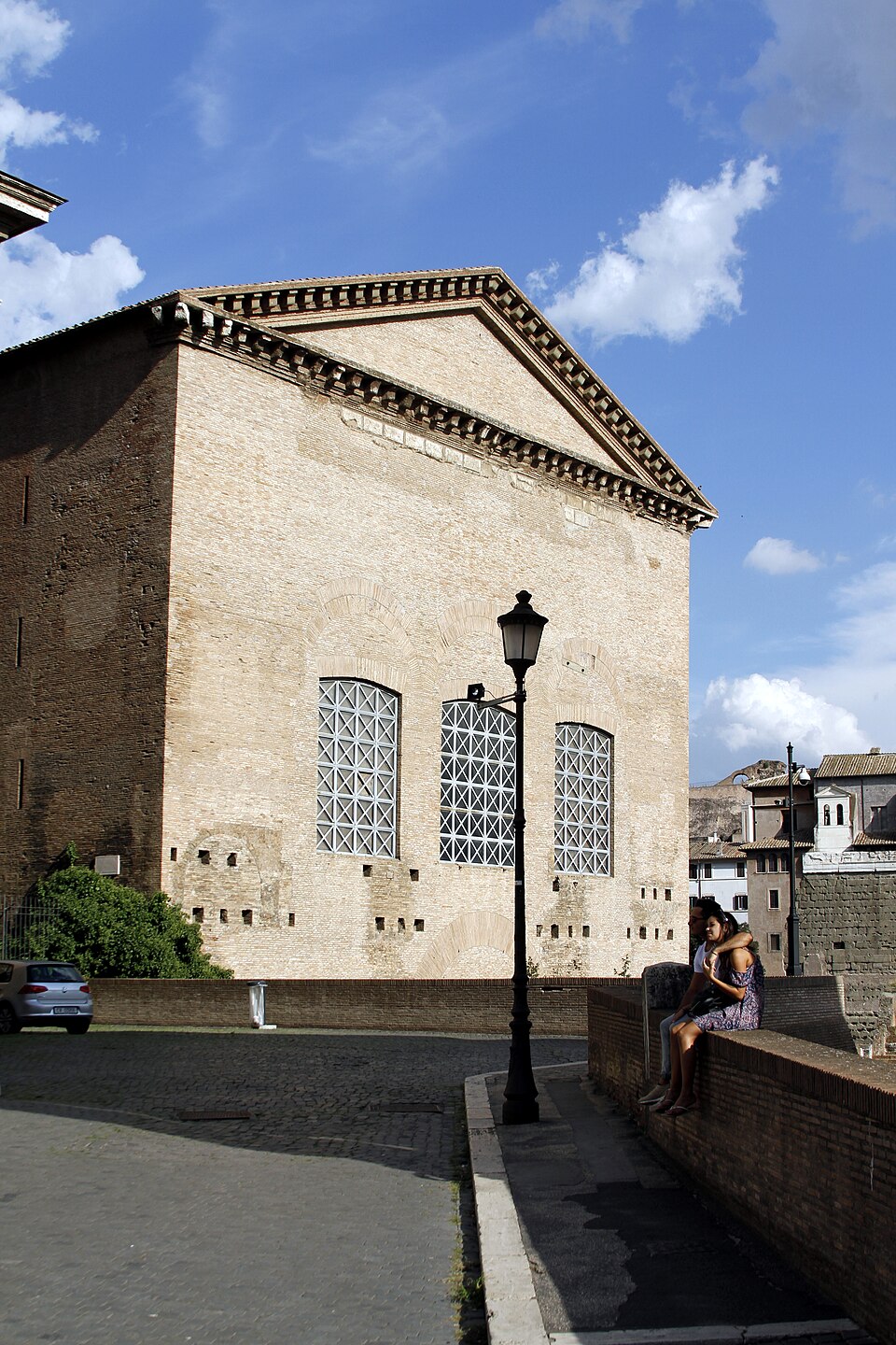 Curia Iulia
