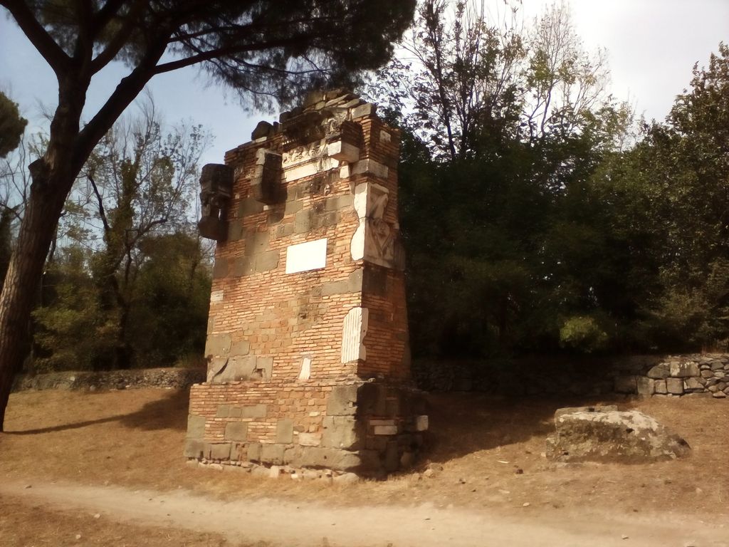 Tomba di Marco Servilio Quarto