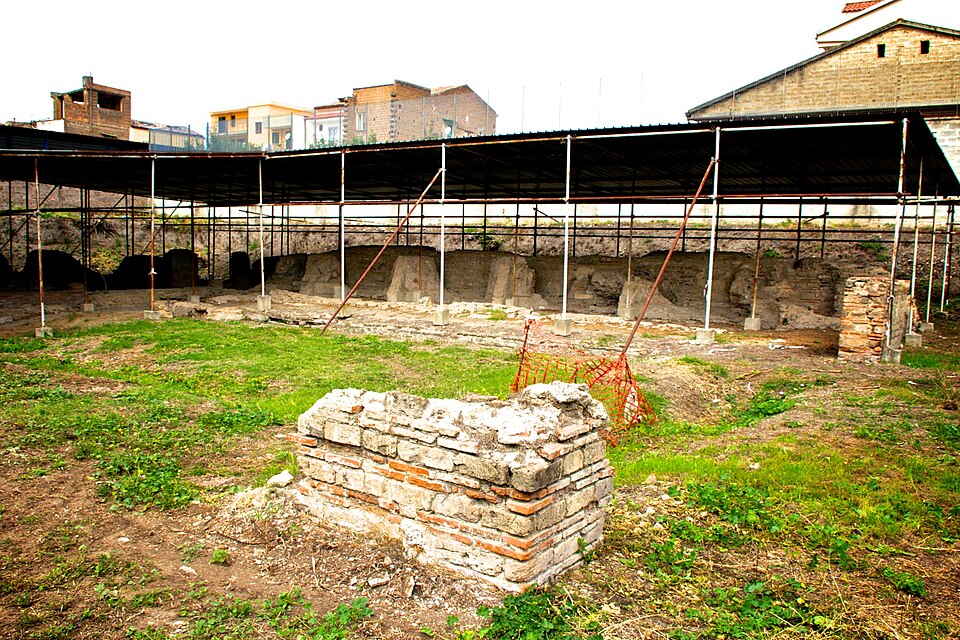 Domus di Via degli Orti