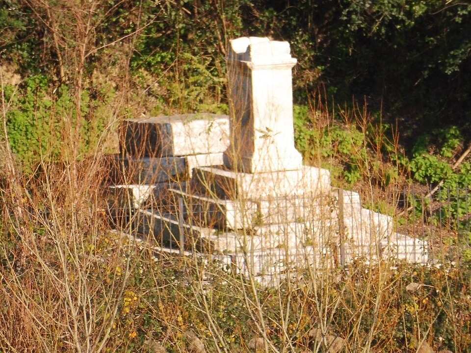 Tomba della Vestale Cossinia