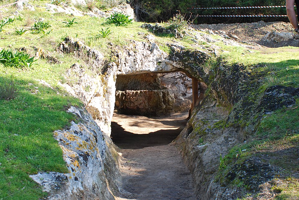 Necropoli Monte Pucci
