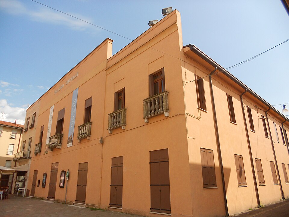 Teatro Sociale Eugenio Balzan