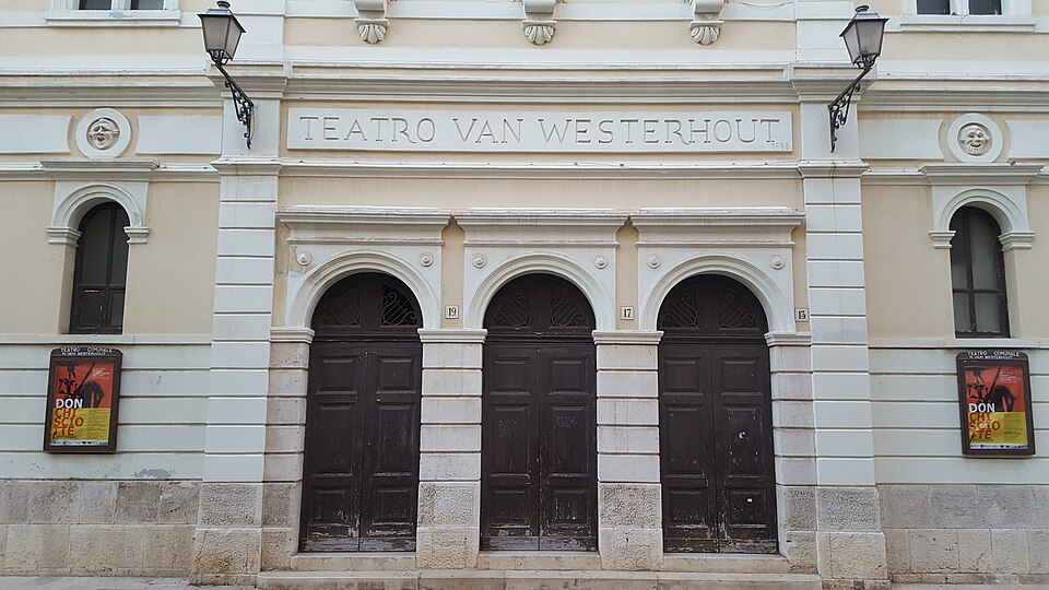 teatro Van Westerhout