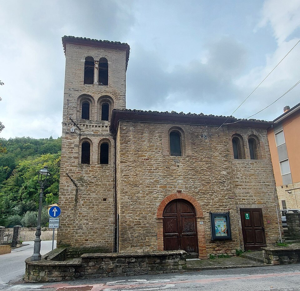 Teatro comunale Santa Maria del Mercato